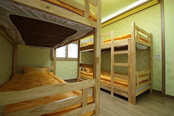 Gyeongju Friend Guesthouse Ruang foto