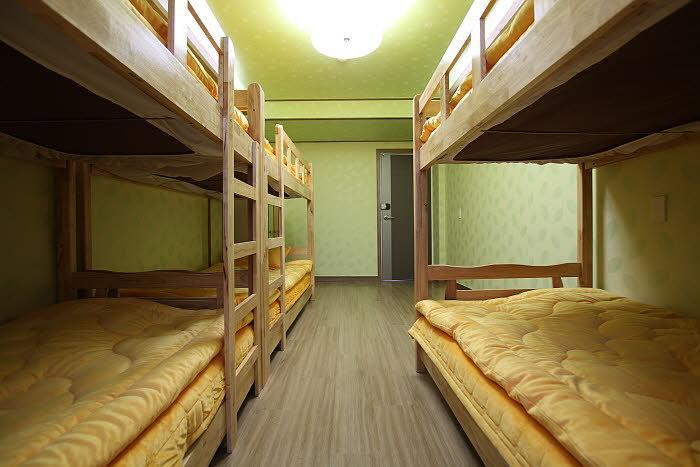 Gyeongju Friend Guesthouse Ruang foto