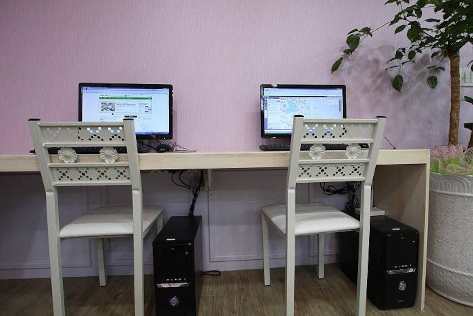 Gyeongju Friend Guesthouse Bagian luar foto